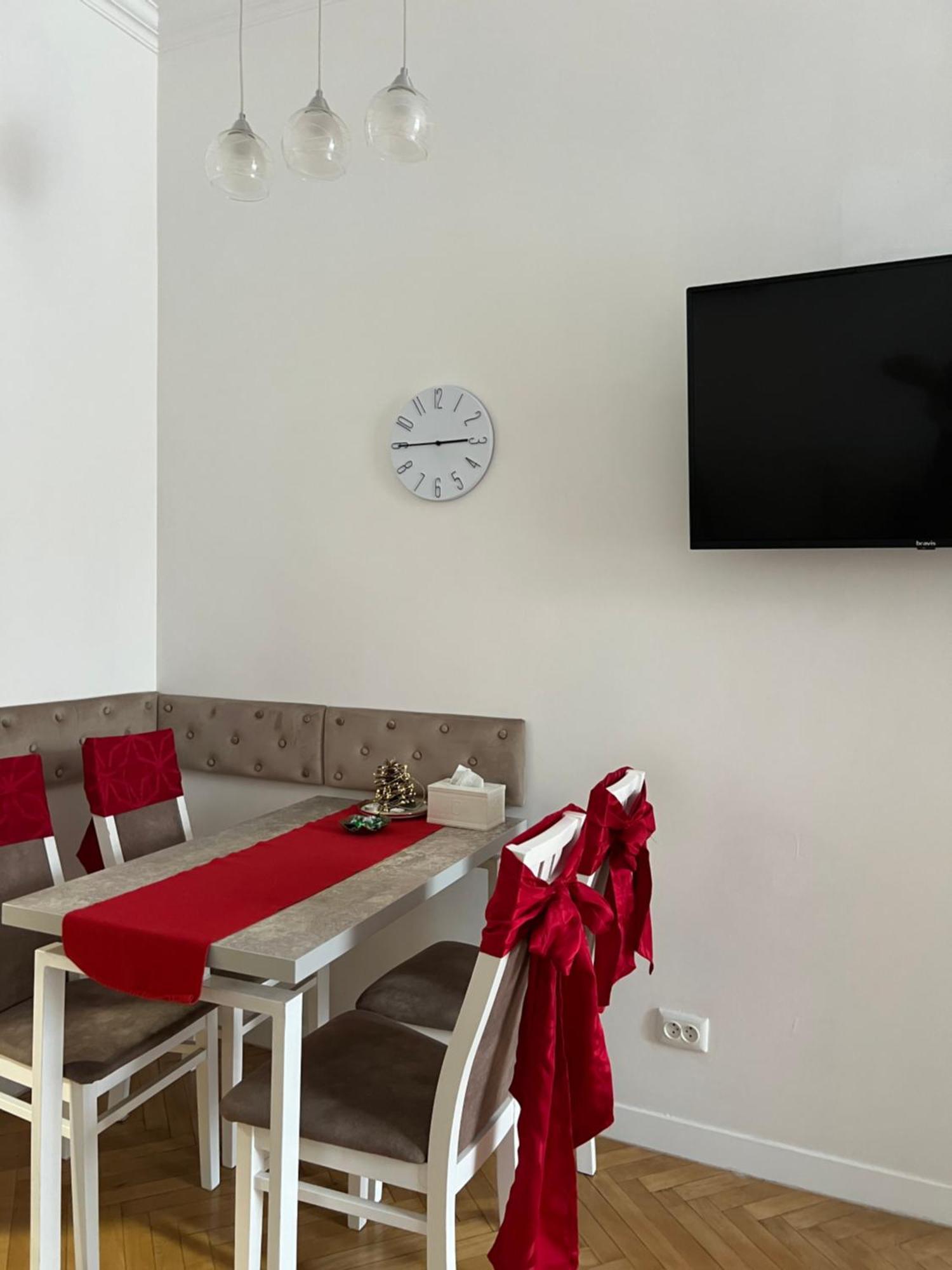 Siesta Apartment On Stefanyka Львов Экстерьер фото